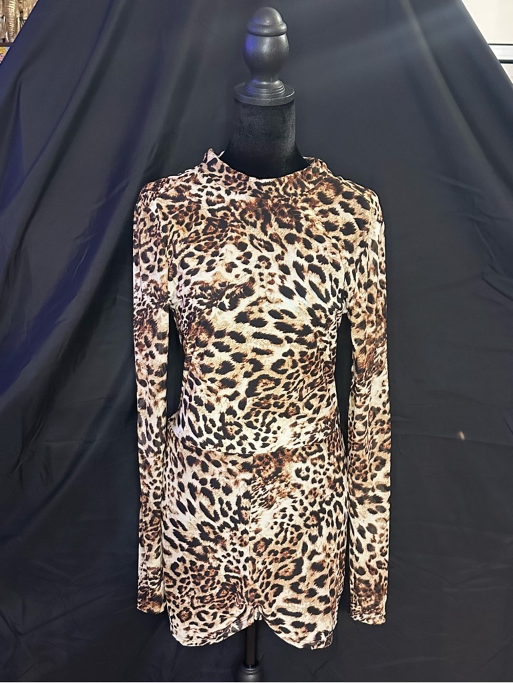 Fashion Nova Leopard Print Long Sleeve Bodycon Dress - Brown/Tan